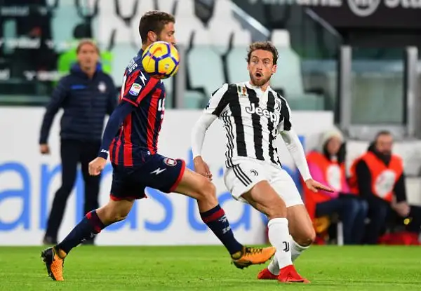 Tutto facile, ma solo nel secondo tempo, per per la squadra di Allegri che chiude la pratica nei primi 15' della ripresa con le reti di Mandzukic, De Sciglio e Benathia.