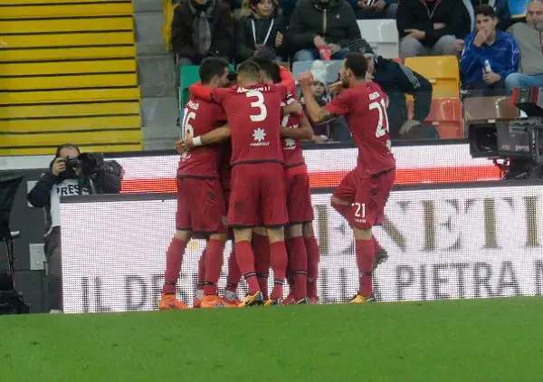 Joao Pedro firma il colpaccio dei sardi al Friuli.