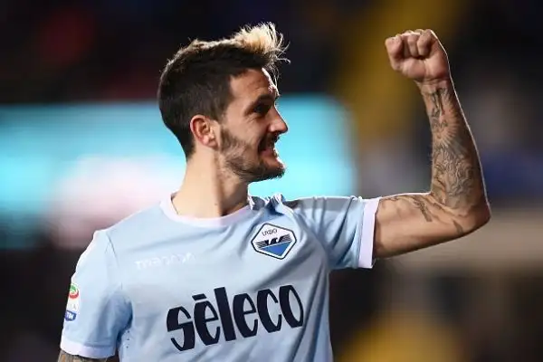 Doppio Ilicic e Gomez non bastano a Gasperini: finisce 3-3 con doppietta di Milinkovic-Savic e gol di Luis Alberto per i laziali. Rete annullata a Caldara con il VAR.