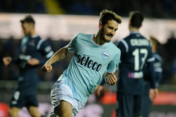 Doppio Ilicic e Gomez non bastano a Gasperini: finisce 3-3 con doppietta di Milinkovic-Savic e gol di Luis Alberto per i laziali. Rete annullata a Caldara con il VAR.