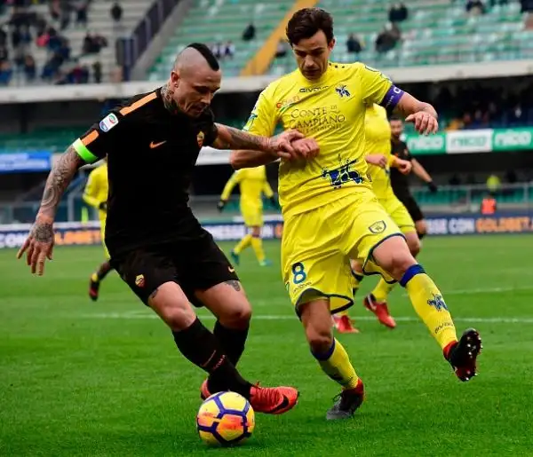 Uno spettacolare 0 a 0 ha concluso l'emozionante Chievo-Roma che ha interrotto l’inarrestabile marcia giallorossa verso la testa della classifica