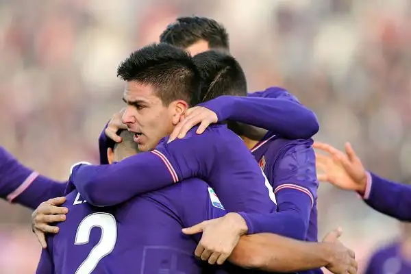 I Viola si impongono in casa contro il Sassuolo grazie a un secco 3-0 frutto delle reti di Simeone, Veretout nel primo tempo e il gol Chiesa che chiude la partita nella ripresa.