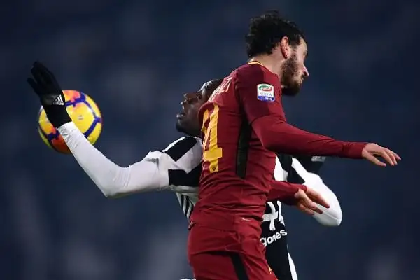 La Juventus vince il big match prenatalizio contro la Roma, piegata per 1-0 all'Allianz Stadium grazie alla rete di Benatia al 19' del primo tempo