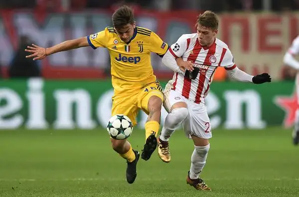 Dybala 5: dopo pochi minuti ha una limpida occasione ma poi si spegne.
