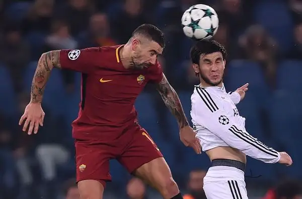 Kolarov 7. Attento in difesa, si rende come al solito pericoloso in avanti, anche nel finale dimostrando di essere in gran forma.