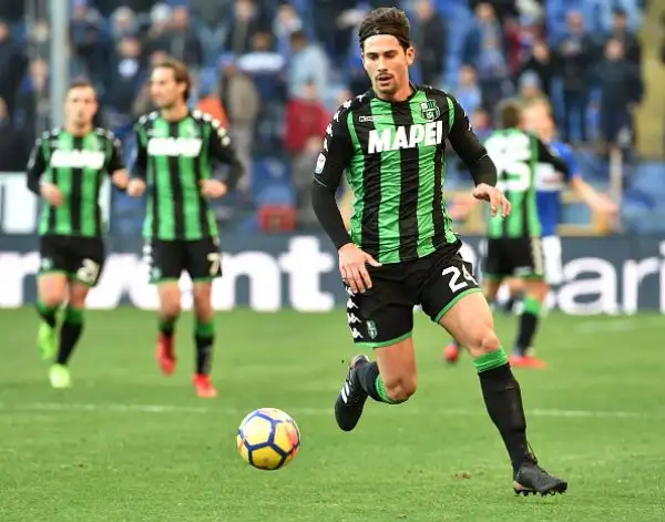 Viviano para un rigore a Politano a 7 minuti dalla fine ma al 90 viene battuto da Matri che regala così tre punti alla squadra di Iacini.