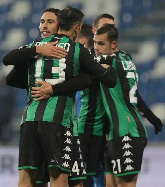 Comincia male l’avventura di Walter Zenga, subentrato in settimana a Davide Nicola sulla panchina del Crotone. Il debutto coincide infatti con la pesante sconfitta in casa del Sassuolo.