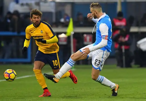 Doppio vantaggio del Verona con le reti nella ripresa di Cerci e Caceres. 
Gli estensi si scatenano nel finale di partita: Paloschi all'86' e Antenucci all'88' pareggiano i conti.