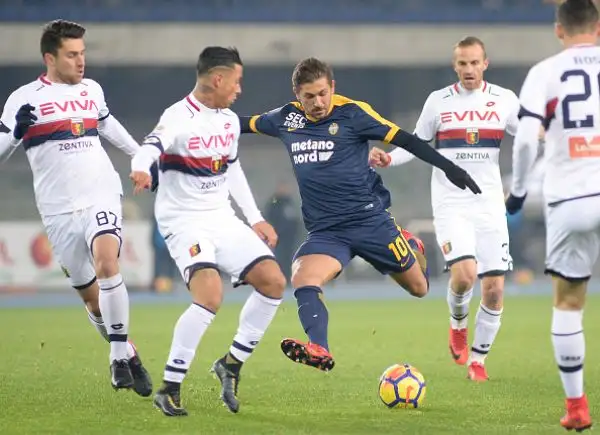 Colpaccio del Genoa di Ballardini. I grifoni hanno battuto di misura i gialloblù con una rete di Pandev nel recupero del primo tempo. A nulla sono valsi i generosi tentativi dei ragazzi di Pecchia.