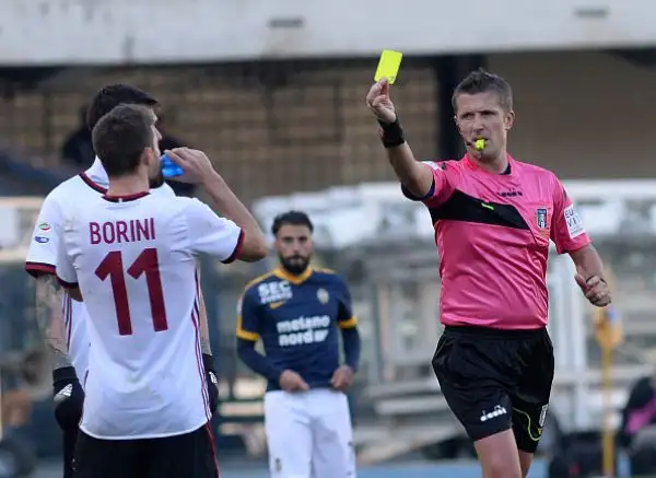 Nel primo tempo i padroni di casa sbloccano il risultato con un colpo di testa di Caracciolo. Nella ripresa Kean raddoppia su assist di Bessa che poi cala anche il tris che chiude i conti.