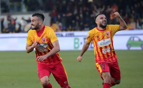 Doriani in vantaggio con Caprari ma Coda la ribalta e Brignola la chiude. Allo scadere il gol di Kownacki non basta alla squadra di Giampaolo.