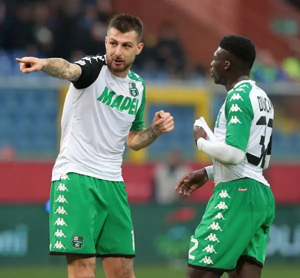 Il Genoa conquista tre punti pesanti grazie ad un gol di testa di Galabinov nei minuti finali.