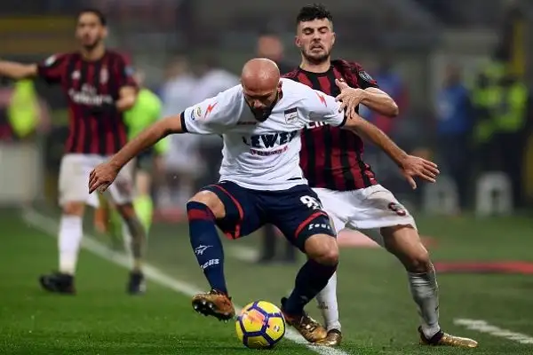 Successo di misura per il Milan, grazie ad un gol del suo capitano Bonucci, che aggancia Udinese, Fiorentina e Torino a 28 punti in zona Europa League.