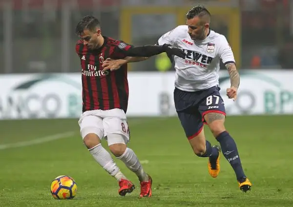 Successo di misura per il Milan, grazie ad un gol del suo capitano Bonucci, che aggancia Udinese, Fiorentina e Torino a 28 punti in zona Europa League.