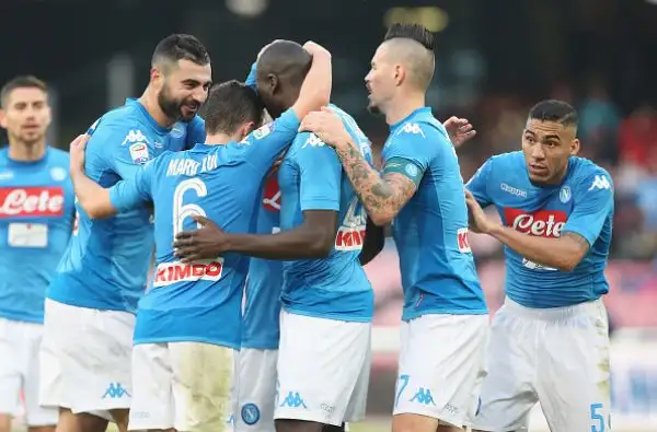 Un discusso gol di Koulibaly nella ripresa sblocca una difficile partita per i partenopei, nel finale Insigne serve una palla d'oro a Callejon che chiude la partta.