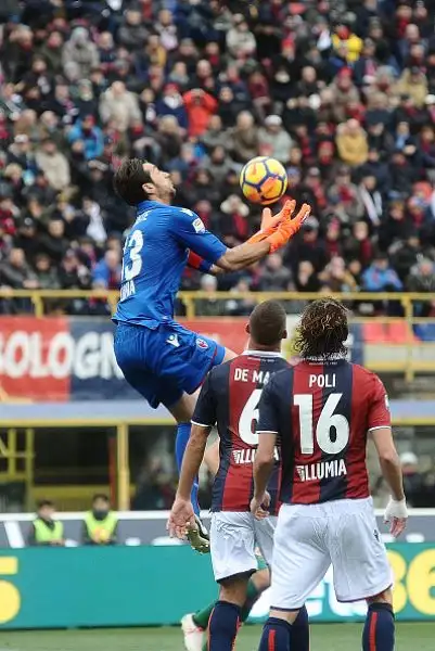 Dopo quattro partite di digiuno, torna alla vittoria la Fiorentina, che espugna il Dall'Ara battendo il Bologna per 2-1. 