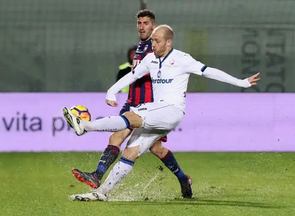 Succede tutto negli ultimi 10 minuti con la rete del vantaggio di Mandragora che sfrutta un errore in uscita di Berisha. All'88esimo arriva il pareggio dell'Atalanta con Palomino.