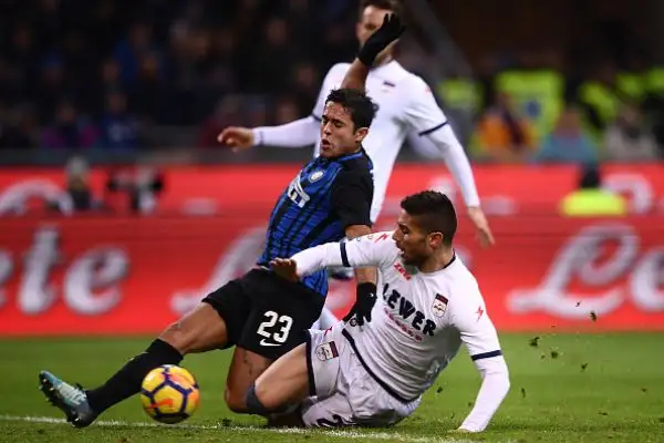 Zenga inguaia l'Inter: Crotone imbattuto a San Siro. Solo fischi per i nerazzurri che si fanno rimontare anche dal Crotone: 1-1 e per Spalletti è crisi nera.