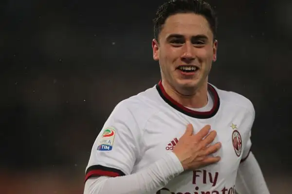 Dopo un primo tempo a reti inviolate, nella ripresa Cutorne e Calabria regalano a Gattuso tre punti d'oro.