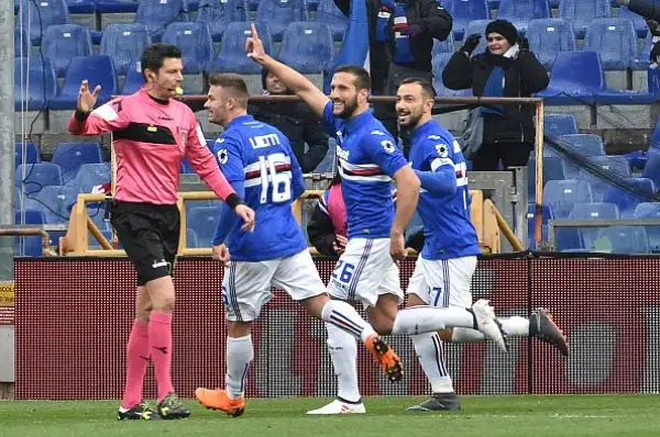 I blucerchiati battono i friulani con uno straordinario gol di Zapata. Protagonista di giornata anche Silvestre autore di un gol e di un'autorete.