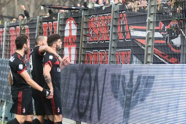 Con una doppietta di Cutrone e i gol di Biglia e Borini la squadra di Gattuso espunga il Mazza e continua la corsa all'Europa.