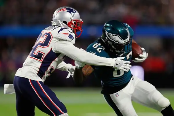 NFL, il Super Bowl LII lo vince Philadelphia. Primo storico successo per gli Eagles che superano i favoriti Patriots 41-33. Super Foles.