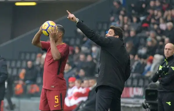 La Roma supera per 2-0 l'Udinese alla Dacia Arena nel primo anticipo del sabato della venticinquesima giornata di serie A.