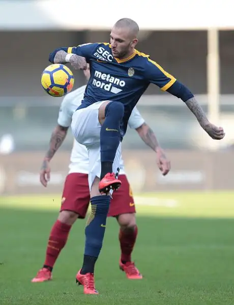 Serie A, Verona-Roma 0-1: gol lampo di Under. I giallorossi tornano alla vittoria.