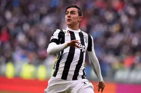 Con una doppietta di Dybala la Vecchia Signora batte l'Udinese. Sull'1-0 Higuain sbaglia un altro rigore.
