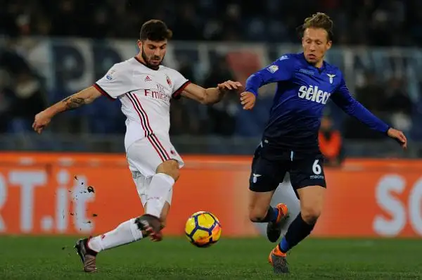 All'Olimpico succede di tutto, l'equilibrio lo spezza Romagnoli dal dischetto dopo lo 0-0 del 120'.
