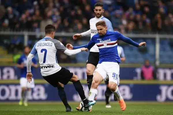 L'Inter travolge per 5-0 la Sampdoria nell'anticipo delle 12.30 della ventinovesima giornata di serie A. Capitan Icardi si risveglia dal letargo e con quattro reti trascina i nerazzurri alla vittoria.