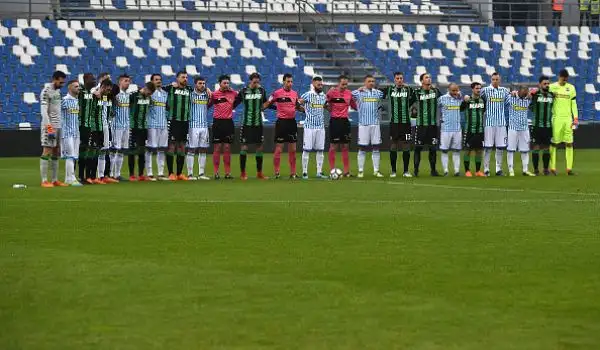 Al Mapei Stadium ospiti avanti con Antenucci, pareggio su rigore di Babacar, Meret para un secondo rigore per i neroverdi, affidato a Politano.