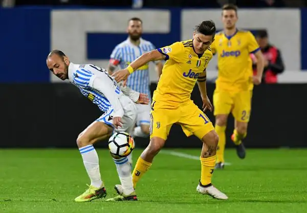 Si ferma dopo 12 vittorie consecutive la corsa dei bianconeri in campionato: al "Mazza" finisce 0-0.
