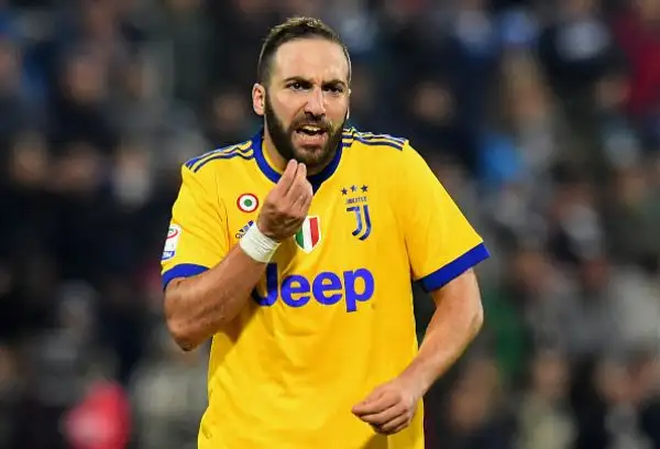 Si ferma dopo 12 vittorie consecutive la corsa dei bianconeri in campionato: al "Mazza" finisce 0-0.