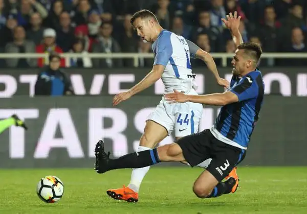 Occasioni da ambo le parti, alla fine è stata più pericolosa l'Inter, che però non scatta nella corsa alla Champions.