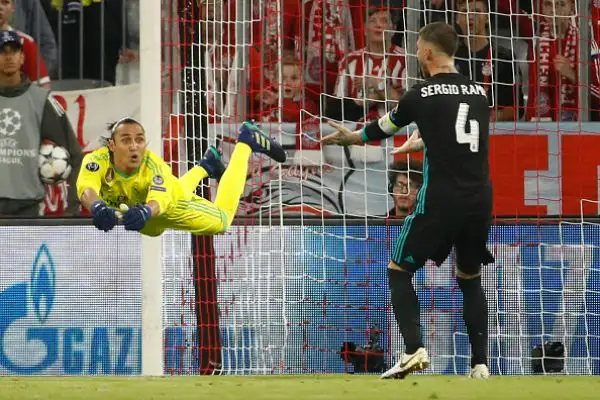 I Blancos escono vittoriosi dall'Allianz Arena e battono per 2-1 i bavaresi.