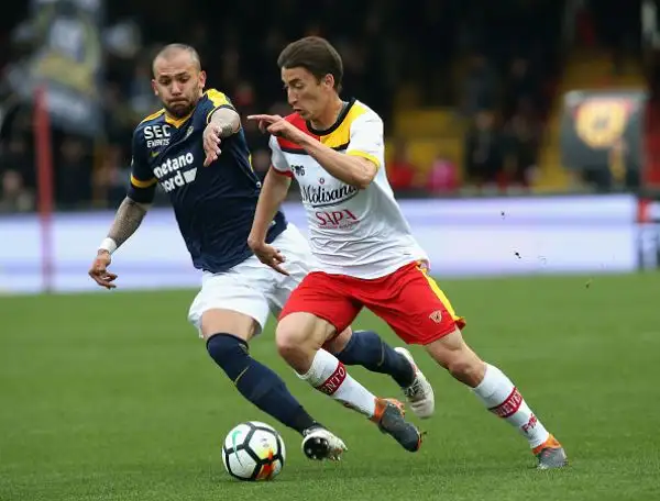 Pesante sconfitta del Verona sul campo di un Benevento che non si arrende.