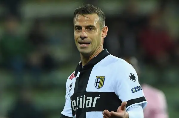Grazie a una tripletta dell'Arciere Calaiò, il Parma si impone in casa contro il Palermo e risale al quarto posto, a -4 dai siciliani.