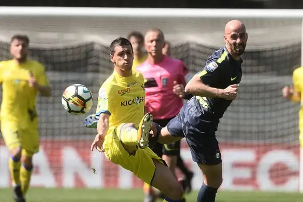 I nerazzurri si impongono per 2-1 a fatica contro il Chievo.