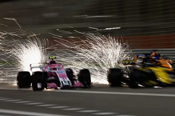 Sul podio anche Bottas e Hamilton, out Raikkonen.