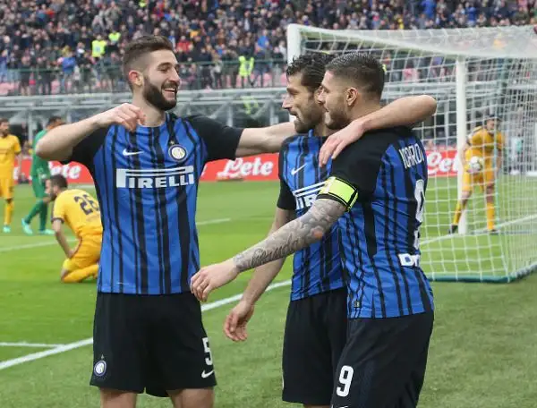 In poco più di 10 minuti Icardi e Perisic mettono al sicuro il risultato. Nella ripresa ancora Icardi, con il ventiquattresimo gol stagionale chiude la partita.