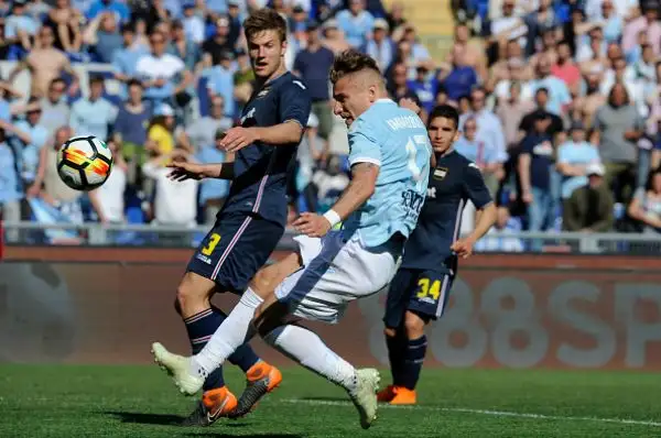 In classifica i capitolini restano terzi con la Roma a quota 67 punti, a +1 sull'Inter.