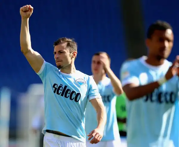 In classifica i capitolini restano terzi con la Roma a quota 67 punti, a +1 sull'Inter.