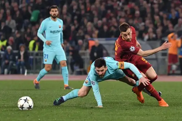Clamorosa impresa dei giallorossi che all'Olimpico ribaltano la sconfitta per 4-1 subita all'andata.