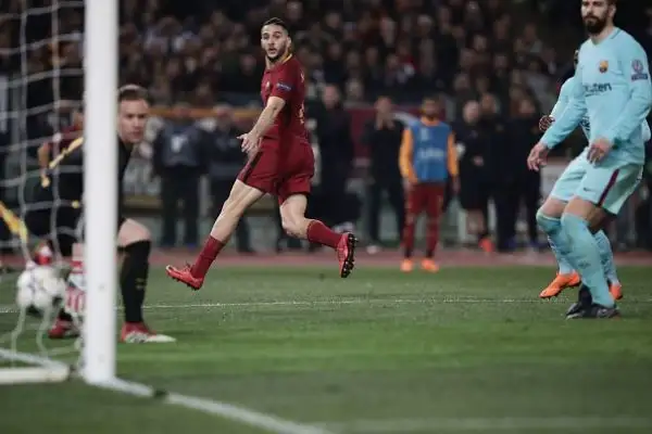 Clamorosa impresa dei giallorossi che all'Olimpico ribaltano la sconfitta per 4-1 subita all'andata.