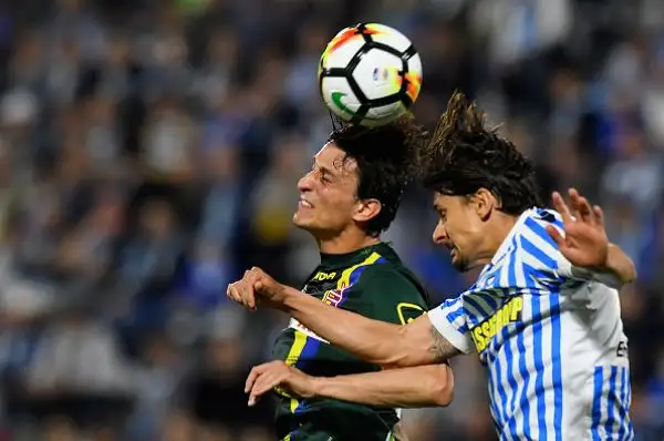 Finisce senza gol lo scontro salvezza della 33esima giornata. Un legno per parte.