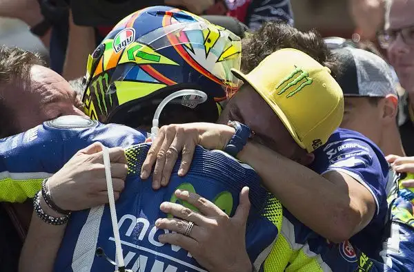 Uccio, come Valentino, è nato nel 1979 ed è responsabile della VR46 Academy e direttore sportivo dello Sky Racing Team VR46.