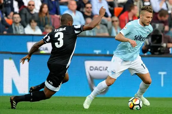 La squadra di Inzaghi passa 2-1 in Friuli in rimonta e aggancia la Roma: ottavo ko di fila per Oddo.