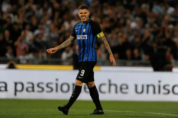 Partita folle all'Olimpico: biancocelesti a lungo in vantaggio crollano nel finale e perdono 3-2 cedendo il quarto posto alla squadra di Spalletti.