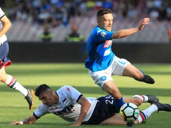 Milik e Callejon firmano l'ultima vittoria stagionale per gli azzurri, Tumminello non basta alla squadra di Zenga: è serie B.